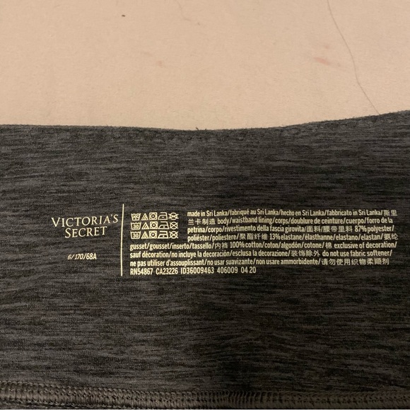 Victoria Secret Gray Capri Sport & Lounge Leggings - Picture 3 of 4